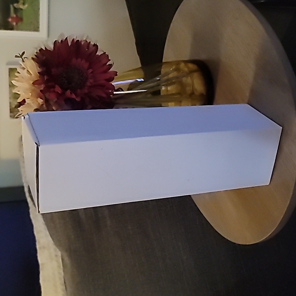 Bodyrock White Stainless Steel Water Bottle/ BRAND NEW IN BOX! - Picture 4 of 4